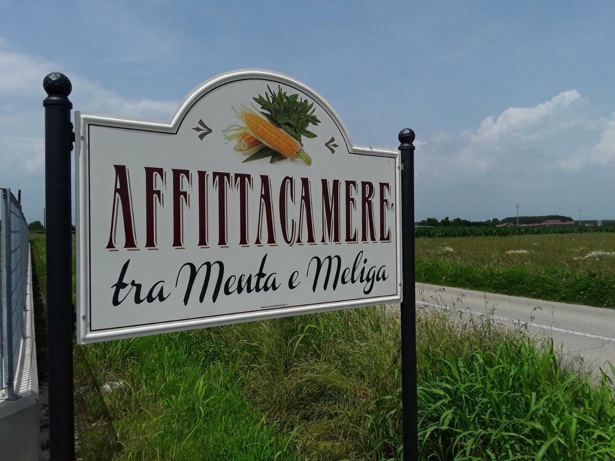 Tra Menta E Meliga Hotel Carignano  Eksteriør billede